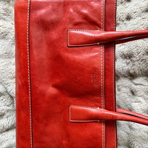 Vintage Coach Leather Satchel Handbag Orange Red Brass Hardware - Picture 6 of 7